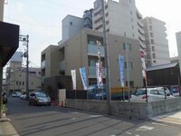 レフィナード平和通