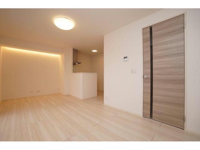  クレセント大手町