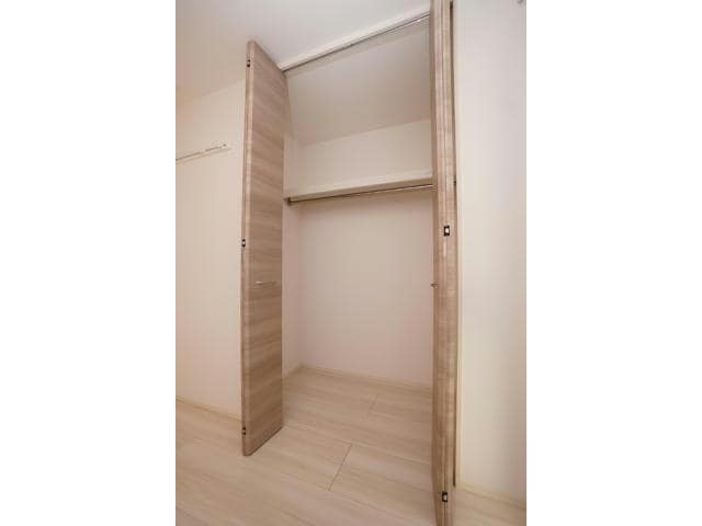  クレセント大手町