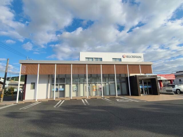 東山口信用金庫光支店(銀行)まで656m セジュール浅江