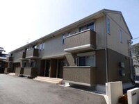 シャルマン岡田町