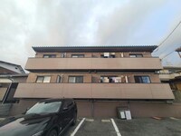 メープルコート・アオヤマ