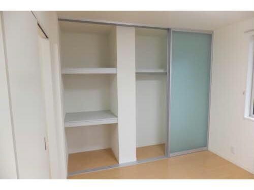 洋室6.1帖　収納 エルドラド爽