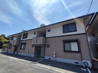 コスモハイツ　B棟