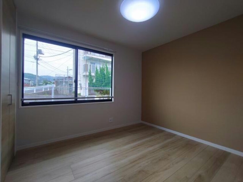 写真は201号です カサ ・エスペランサⅠ