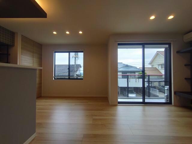 写真は201号です カサ ・エスペランサⅠ