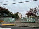 周南市立周陽小学校(小学校)まで465m ルミナール大内