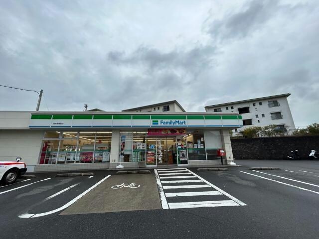 ファミリーマート周南周陽町店(コンビニ)まで493m グリーンパーク大内