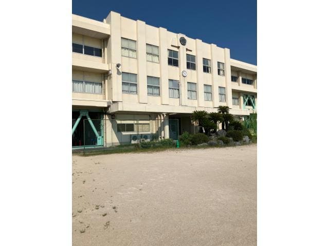 周南市立遠石小学校(小学校)まで707m 江口アパート