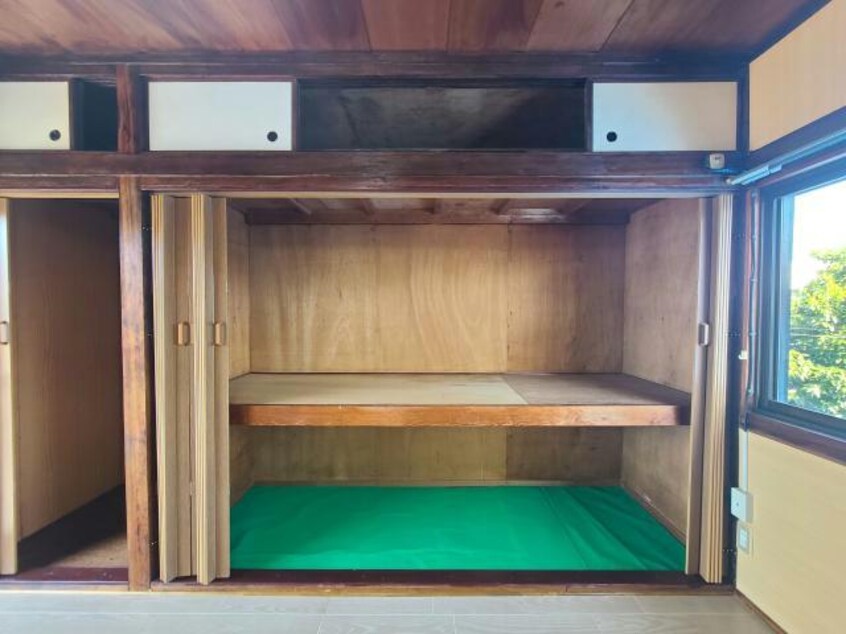 2F洋室収納 久米橋本貸家