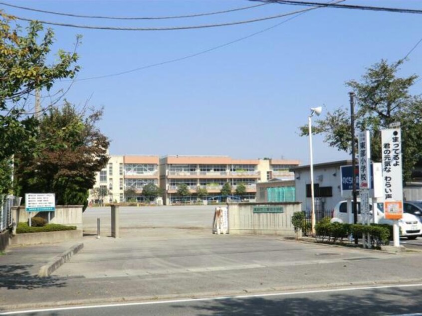 高崎市立東部小学校(小学校)まで749m 上越線（群馬県内）/高崎問屋町駅 徒歩24分 1階 築20年