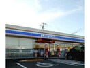 ローソン前橋上新田町店(コンビニ)まで388m 両毛線/前橋駅 徒歩38分 2階 築6年