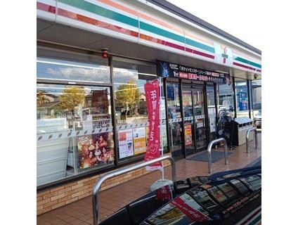 セブンイレブン前橋大渡町店(コンビニ)まで773m 上越線（群馬県内）/群馬総社駅 徒歩27分 2階 築18年