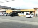 セブンイレブン高崎井野けやき通り店(コンビニ)まで966m 上越線（群馬県内）/井野駅 徒歩20分 2階 築17年