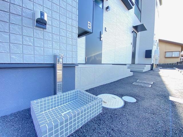 各玄関前に水栓あり SGテラス元総社Ⅰ
