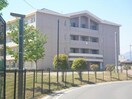 前橋市立第六中学校(中学校/中等教育学校)まで1520m プレジール総社