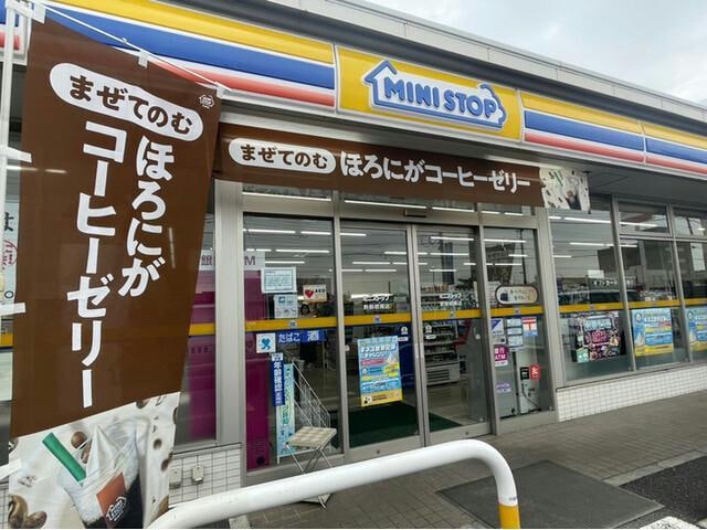 ミニストップ新前橋南店(コンビニ)まで453m サニーウェル　Ａ