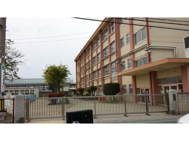 前橋市立東小学校(小学校)まで1064m サニーウェル　Ａ
