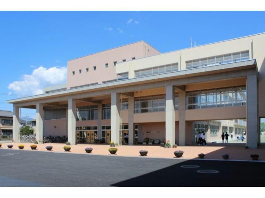 前橋市立第五中学校(中学校/中等教育学校)まで1262m 寺澤ハイツ