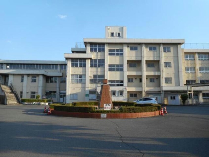 前橋市立元総社北小学校(小学校)まで797m エリールサチ