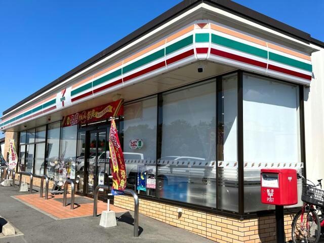 セブンイレブン吉岡大久保店(コンビニ)まで449m クレメンティ・パークＢ