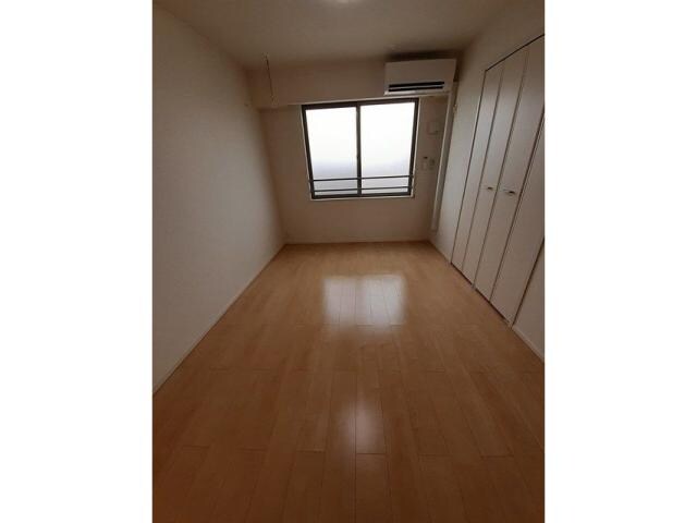  ネオ　ファミール