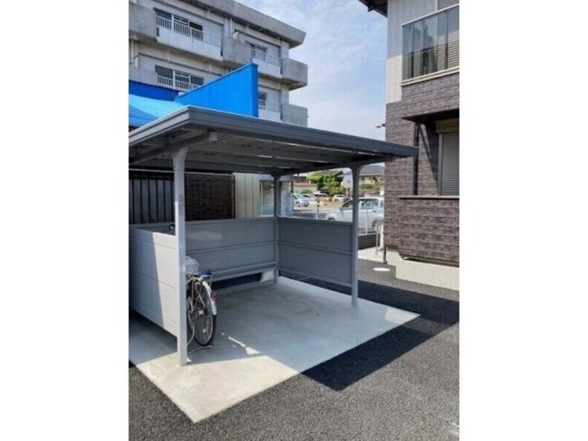  ユアメゾン　神楽