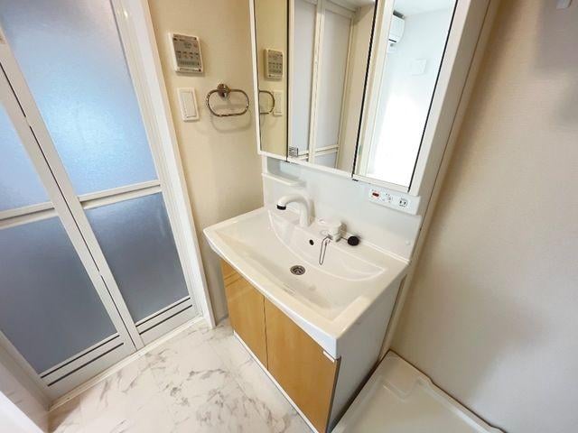  ヴィラ・ソレイユ　Ｂ