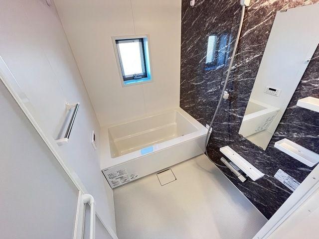  ヴィラ・ソレイユ　Ｂ