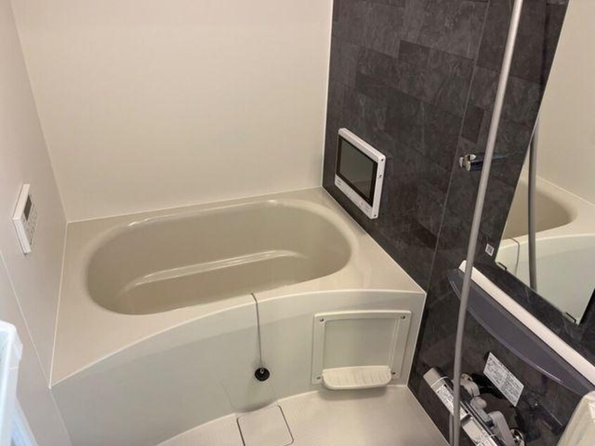  ヴィラ・ソレイユ　Ａ　