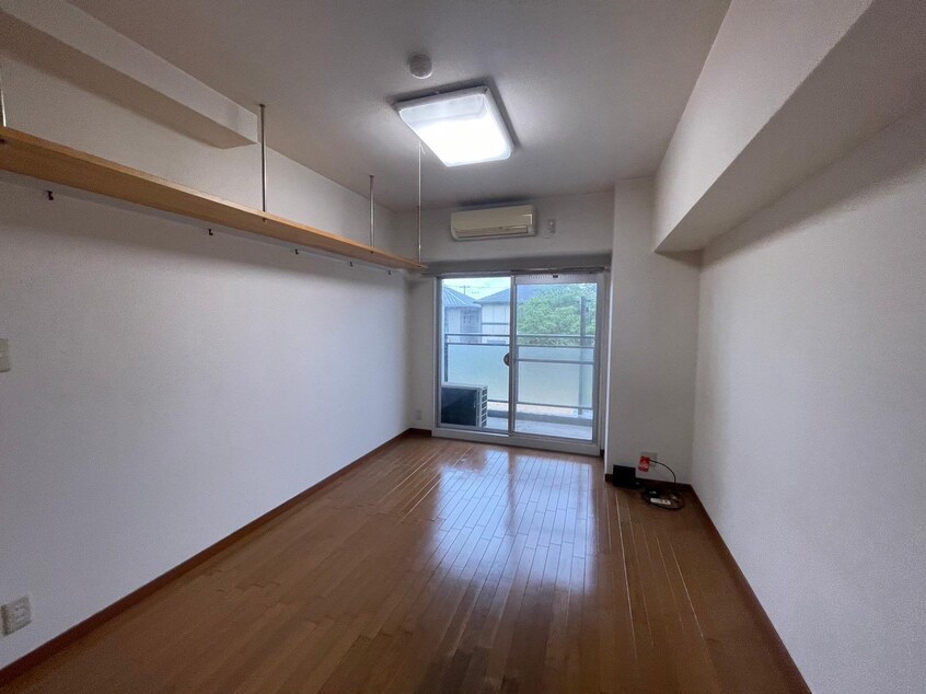  宮西パレス・壱号館