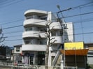 ハイツ千年の外観