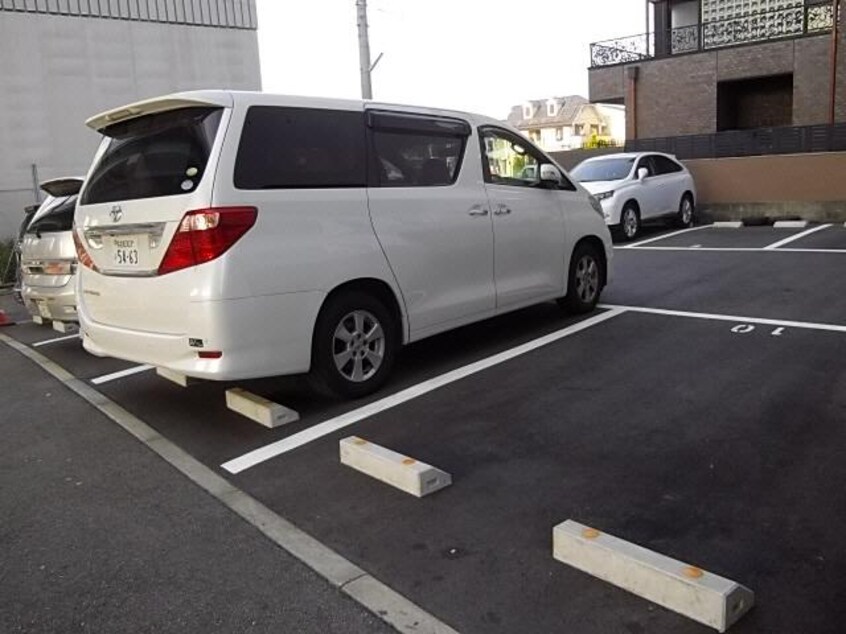  MOWAビル