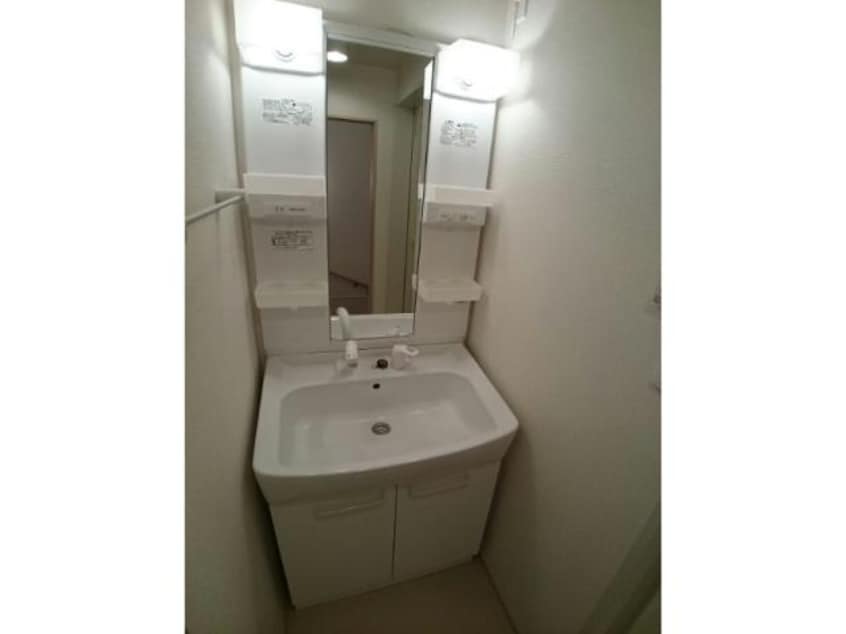  カーサ・アバンツァート　B