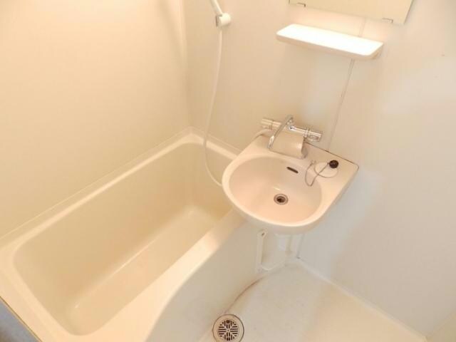  ベルトピア岩倉