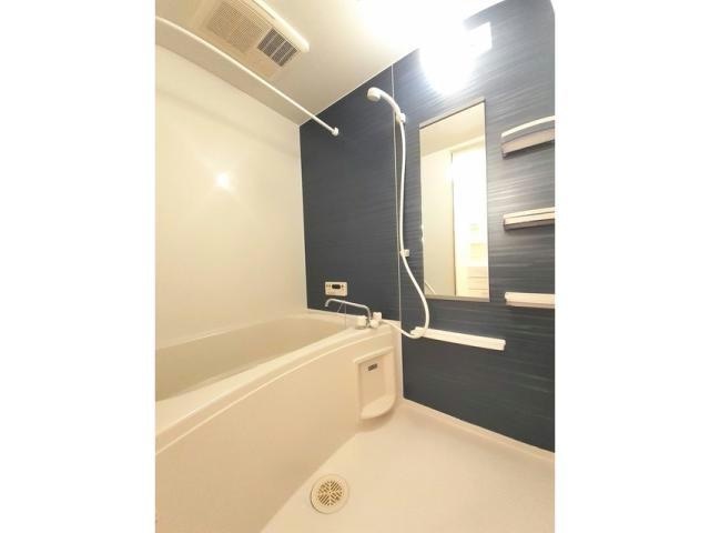  ハイドランジア 2番館