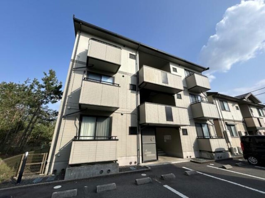  リビングタウン弓ヶ浜C棟