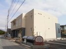 パインコーン　1番館の外観