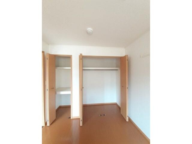  パインコーン　1番館