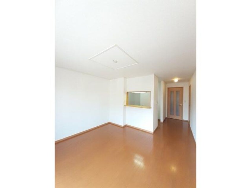  パインコーン　1番館