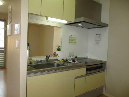  ロイヤルコート