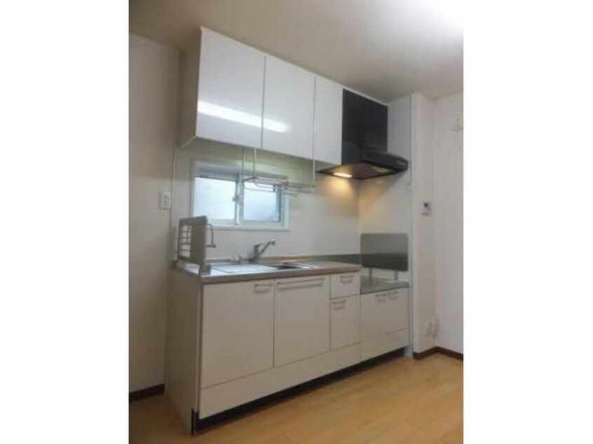  T.Hサルーテ　B棟