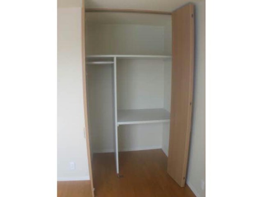  シャーメゾン白樺