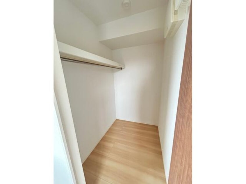  Creanjue（クレアンジュ）