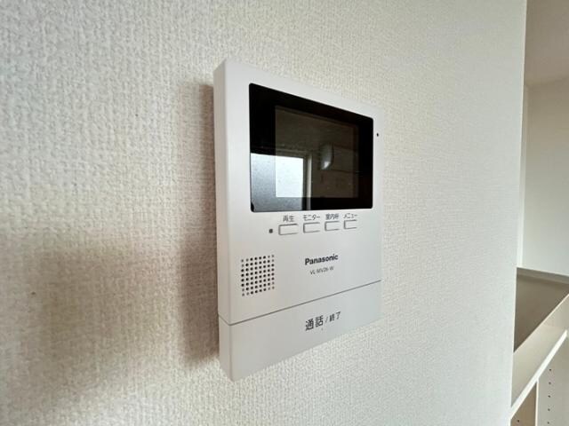  Creanjue（クレアンジュ）