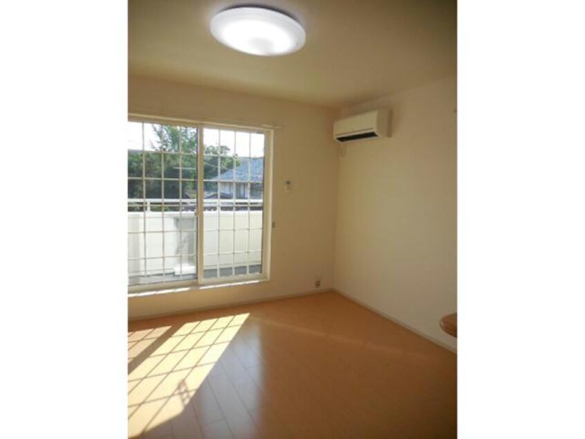  ＬＡＰＩＮＥ（ラピーヌ）Ａ