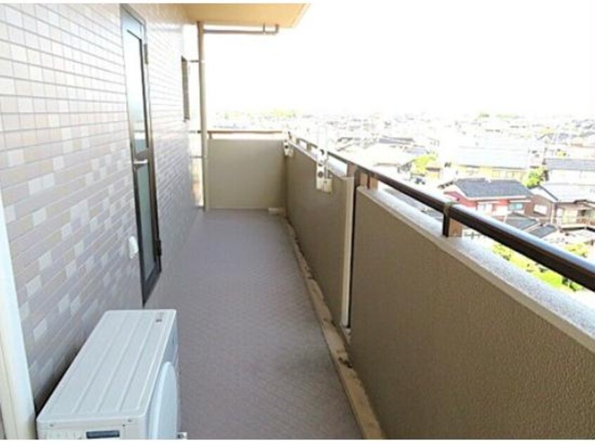  サーバス旗ヶ崎　