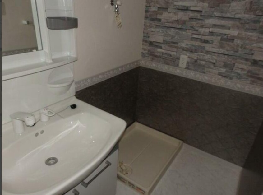  グレーシル鷹取