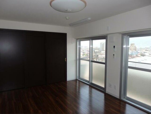  グレーシル鷹取