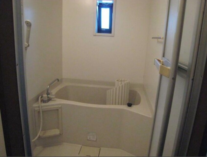  ロイヤル南手城